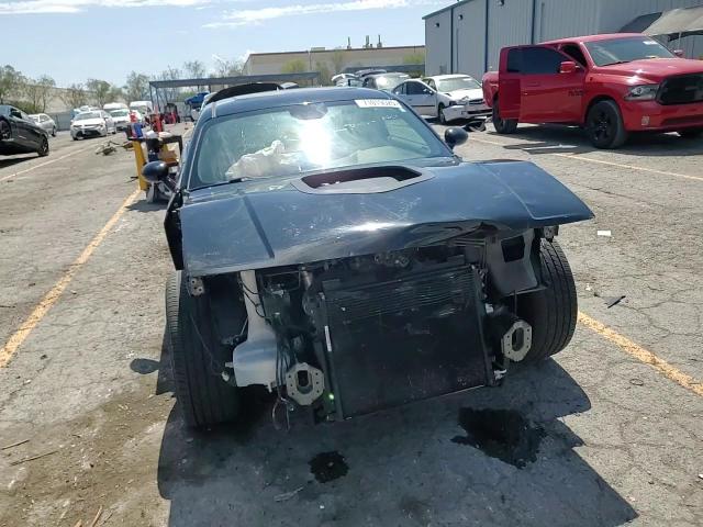 2018 Dodge Challenger R/T 392 VIN: 2C3CDZFJ1JH225177 Lot: 71019525