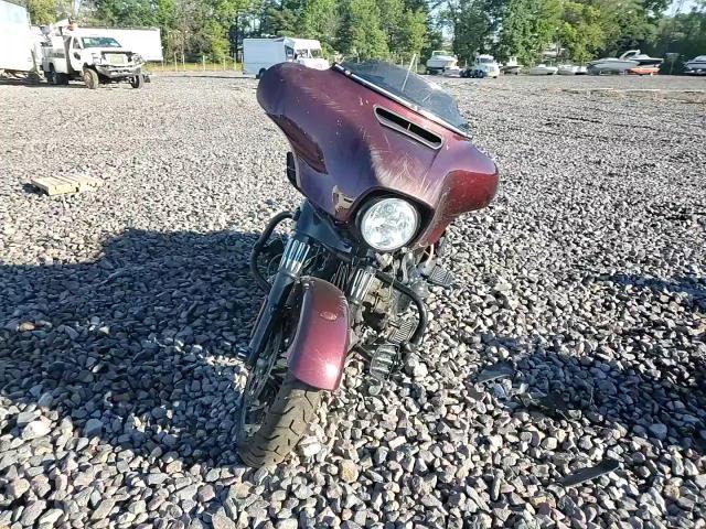 2018 Harley-Davidson Flhxs Street Glide Special VIN: 1HD1KRC12JB663467 Lot: 81774705