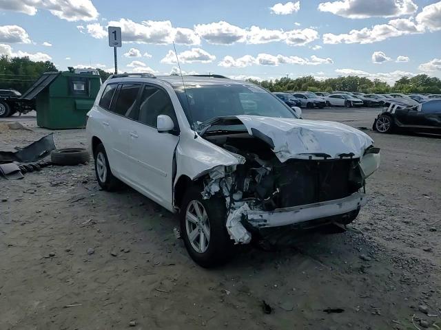 2010 Toyota Highlander VIN: 5TDZK3EH9AS010364 Lot: 71135625