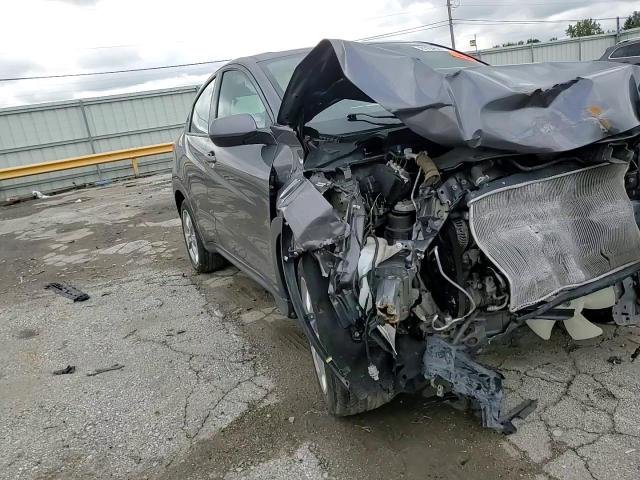 2018 Honda Hr-V Lx VIN: 3CZRU6H30JG722315 Lot: 81646875
