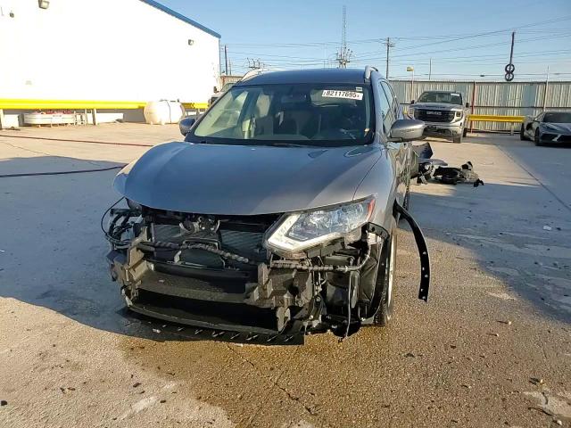 2017 Nissan Rogue S VIN: JN8AT2MT5HW393034 Lot: 82117695