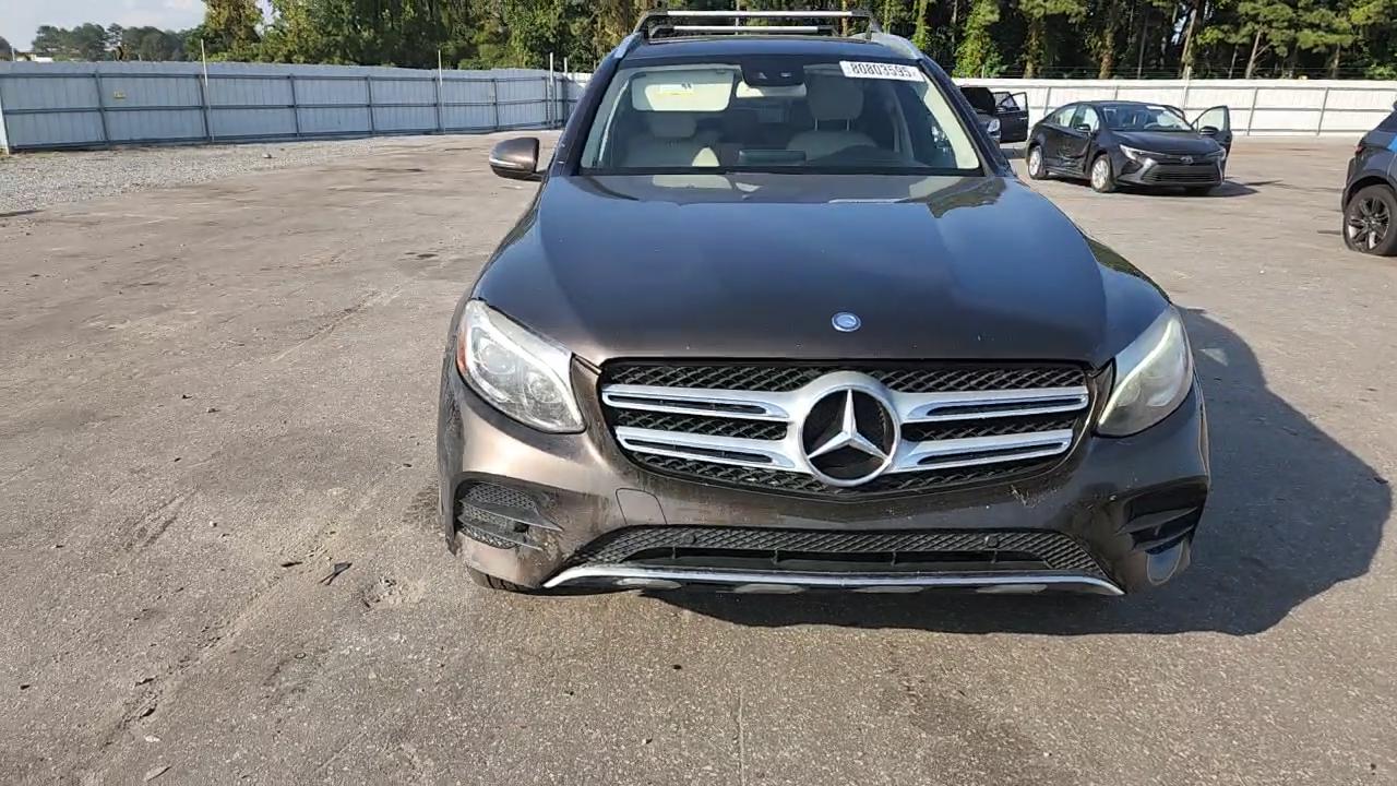 Фото: WDC0G4KB2GF114472