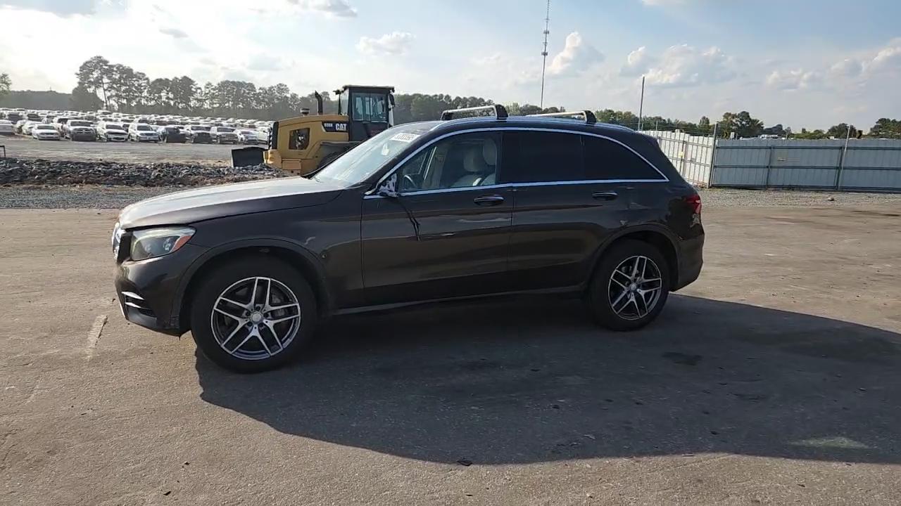 Фото: WDC0G4KB2GF114472