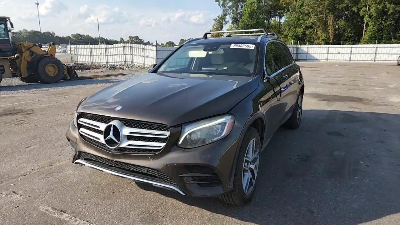 Фото: WDC0G4KB2GF114472