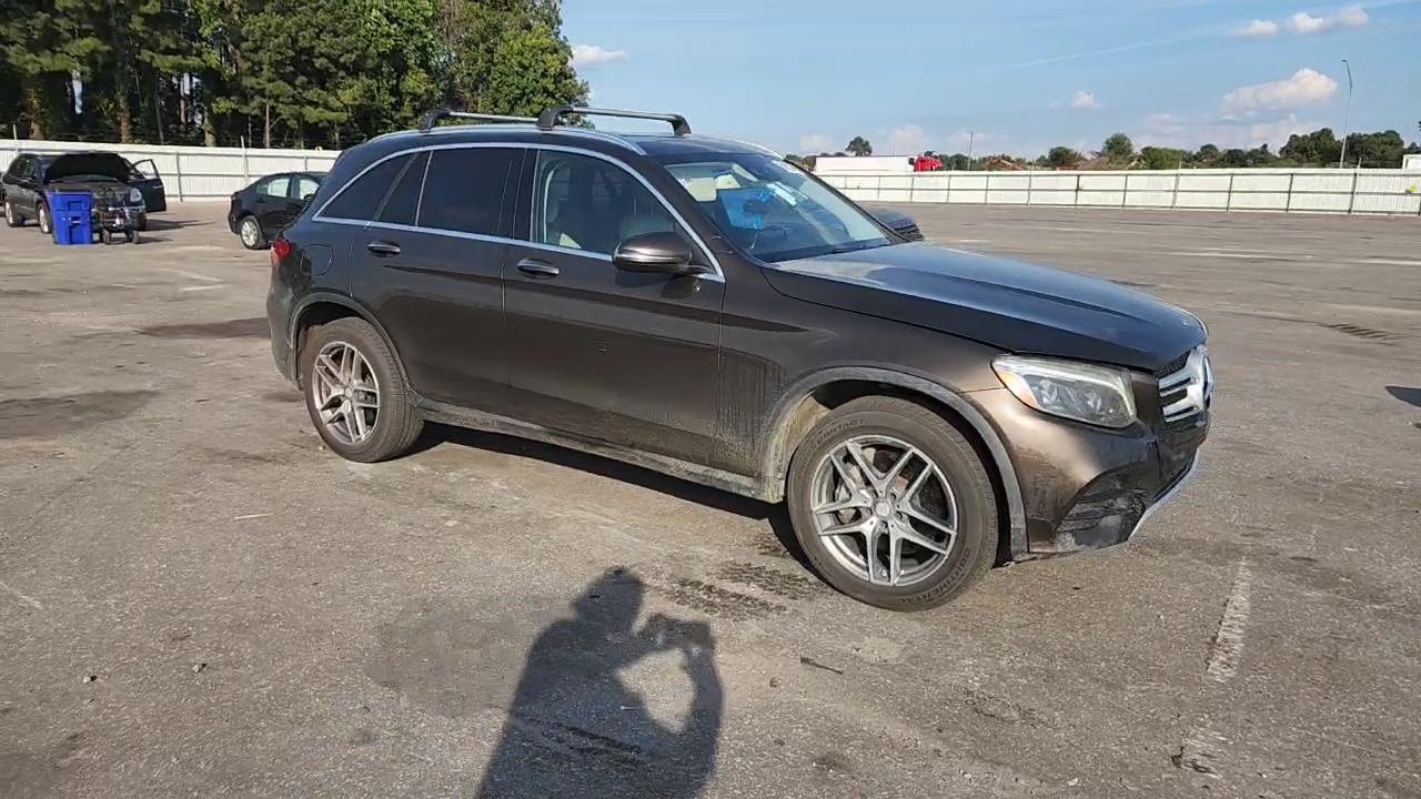 Фото: WDC0G4KB2GF114472