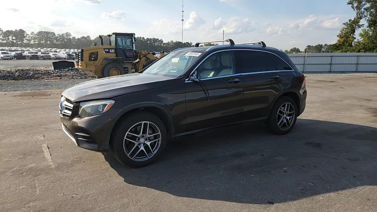 Фото: WDC0G4KB2GF114472