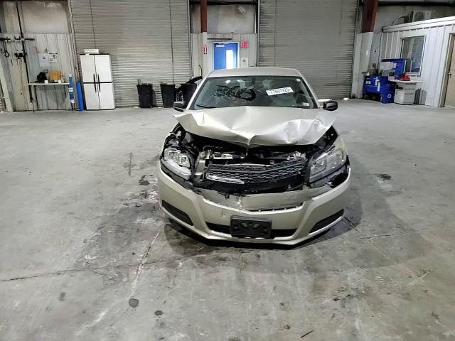 2013 Chevrolet Malibu Ls VIN: 1G11B5SAXDF146743 Lot: 71607925