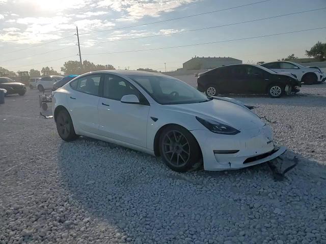 2022 Tesla Model 3 VIN: 5YJ3E1EB6NF157121 Lot: 83772475