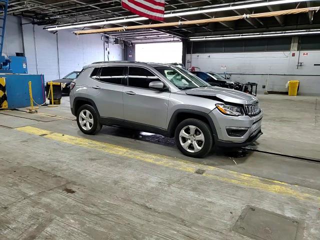 2018 Jeep Compass Latitude VIN: 3C4NJDBB4JT482291 Lot: 71833865