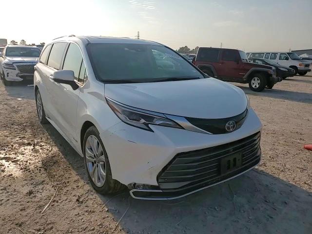 2021 Toyota Sienna Limited VIN: 5TDERKEC1MS017502 Lot: 71793395