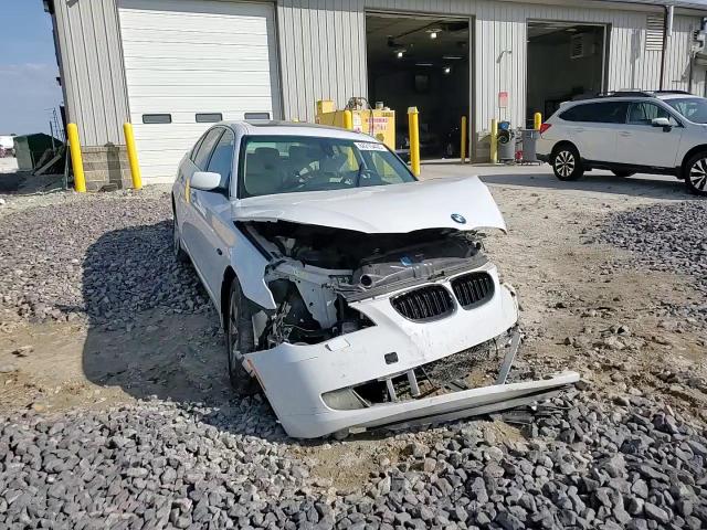 2008 BMW 528 Xi VIN: WBANV13588CZ59710 Lot: 84215405