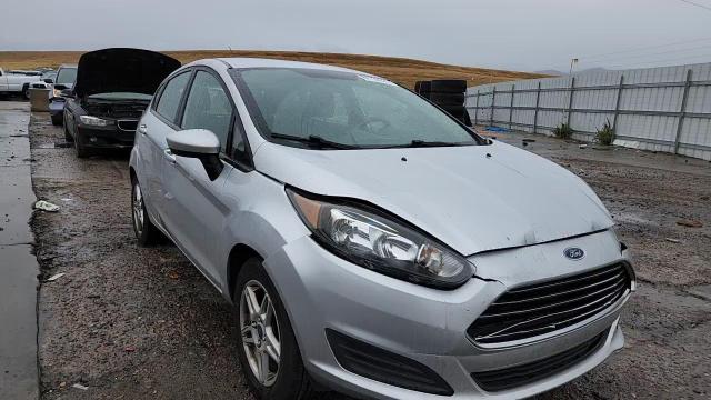 2018 Ford Fiesta Se VIN: 3FADP4EJXJM112623 Lot: 81730315