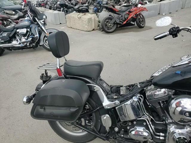 2016 Harley-Davidson Flstc Heritage Softail Classic VIN: 1HD1BWV19GB039041 Lot: 71286165