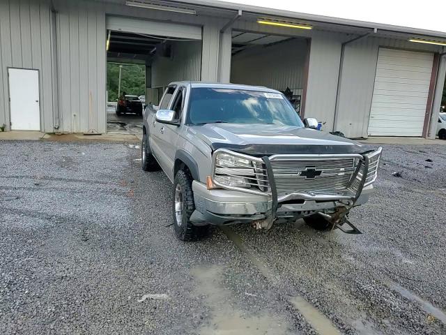 2006 Chevrolet Silverado K1500 VIN: 2GCEK13T761251008 Lot: 70733305