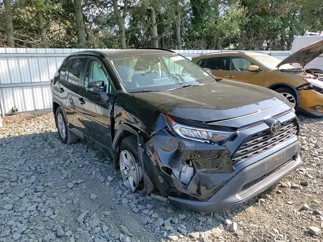 2021 Toyota Rav4 Xle VIN: 2T3P1RFV3MC201980 Lot: 80376165