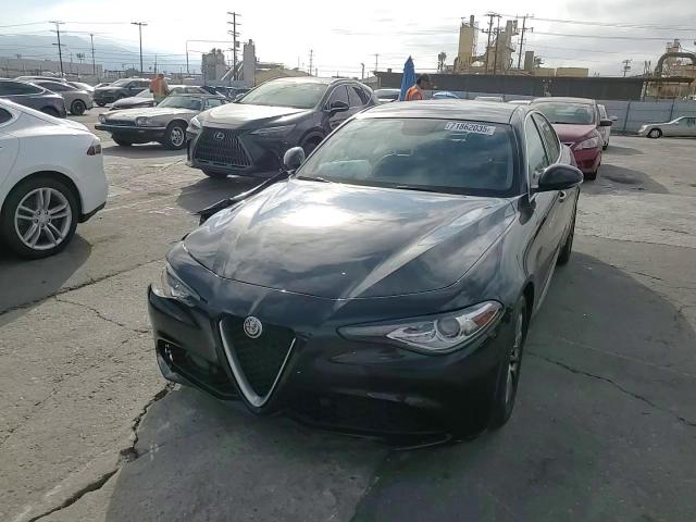 2019 Alfa Romeo Giulia VIN: ZARFAMANXK7605054 Lot: 71862035