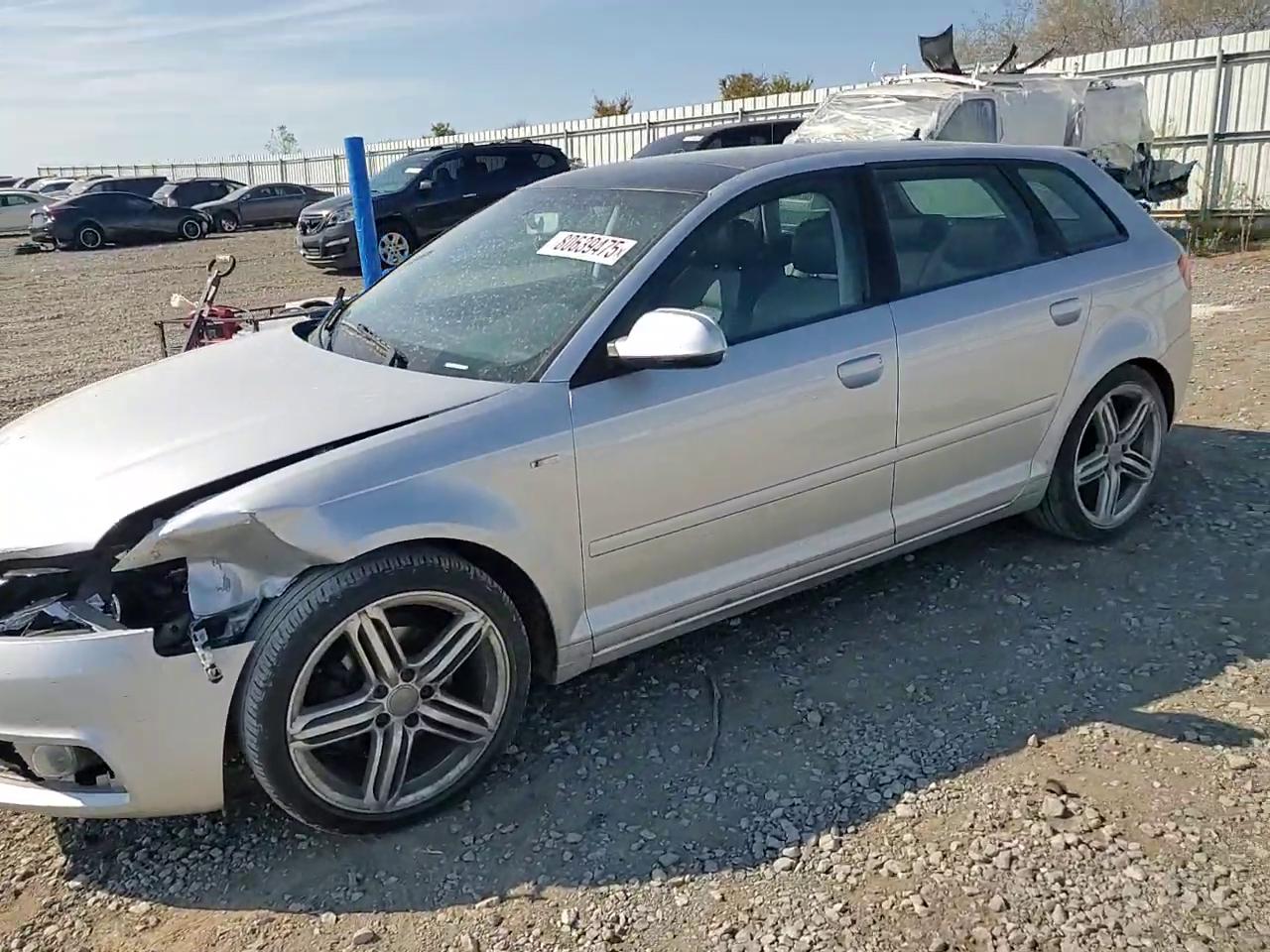 Фото: WAUKJAFM0BA010236