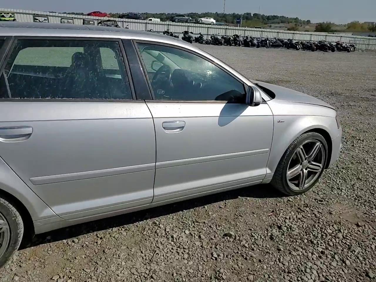 Фото: WAUKJAFM0BA010236