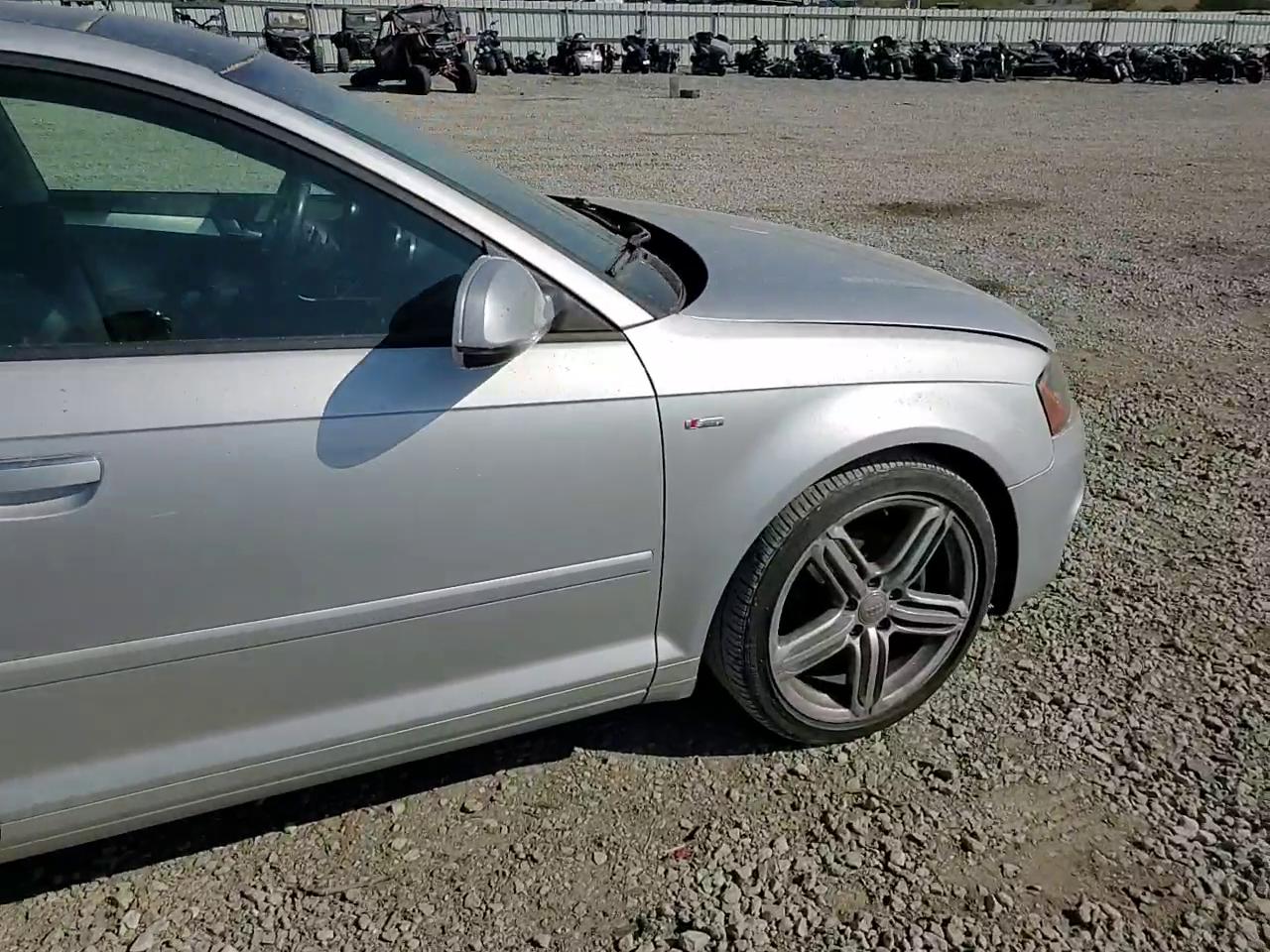 Фото: WAUKJAFM0BA010236