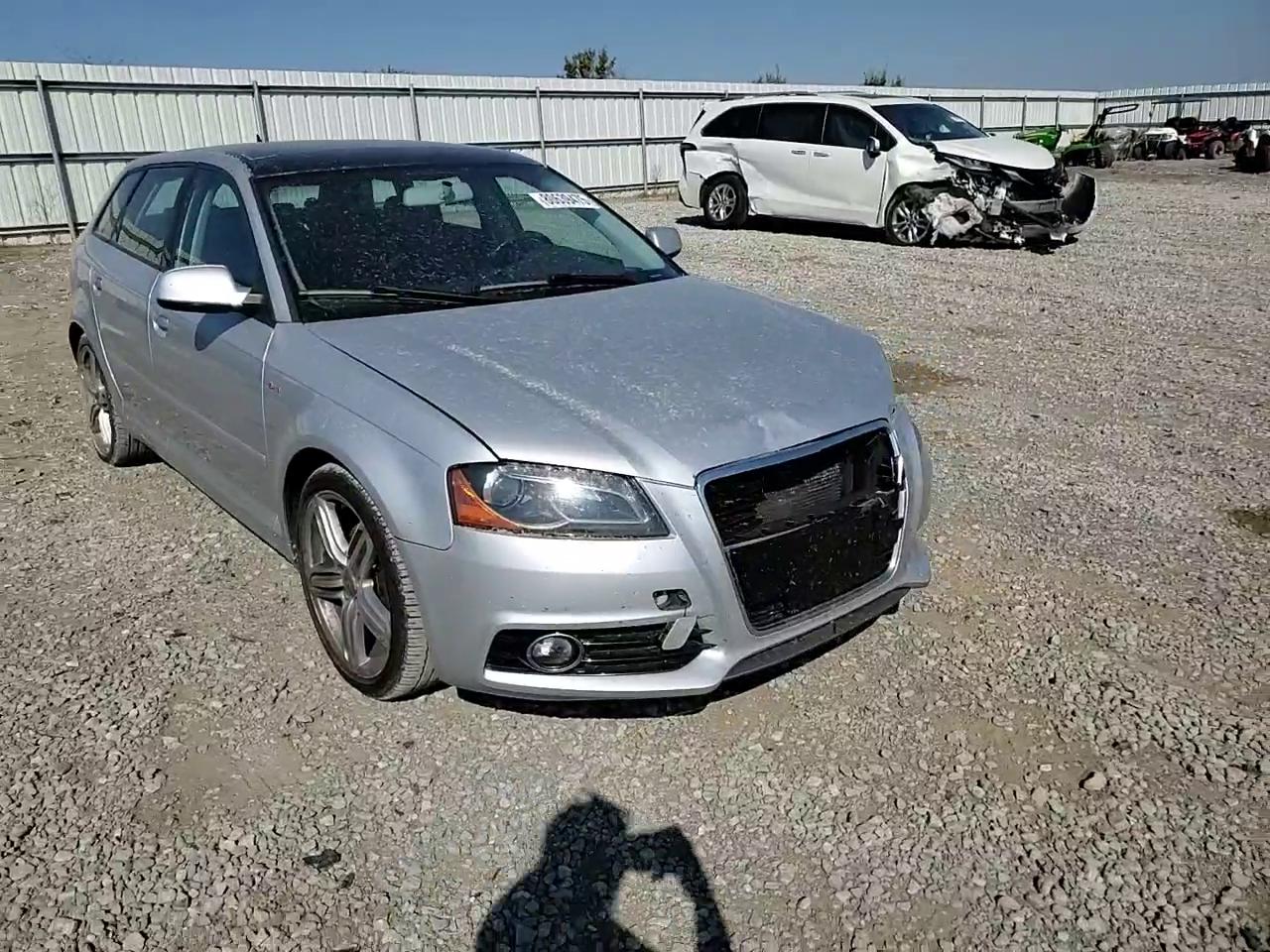 Фото: WAUKJAFM0BA010236