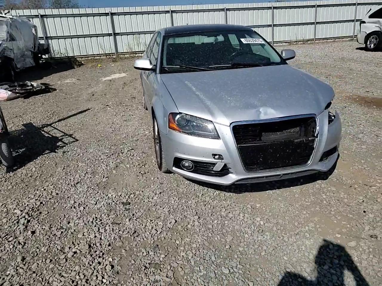 Фото: WAUKJAFM0BA010236