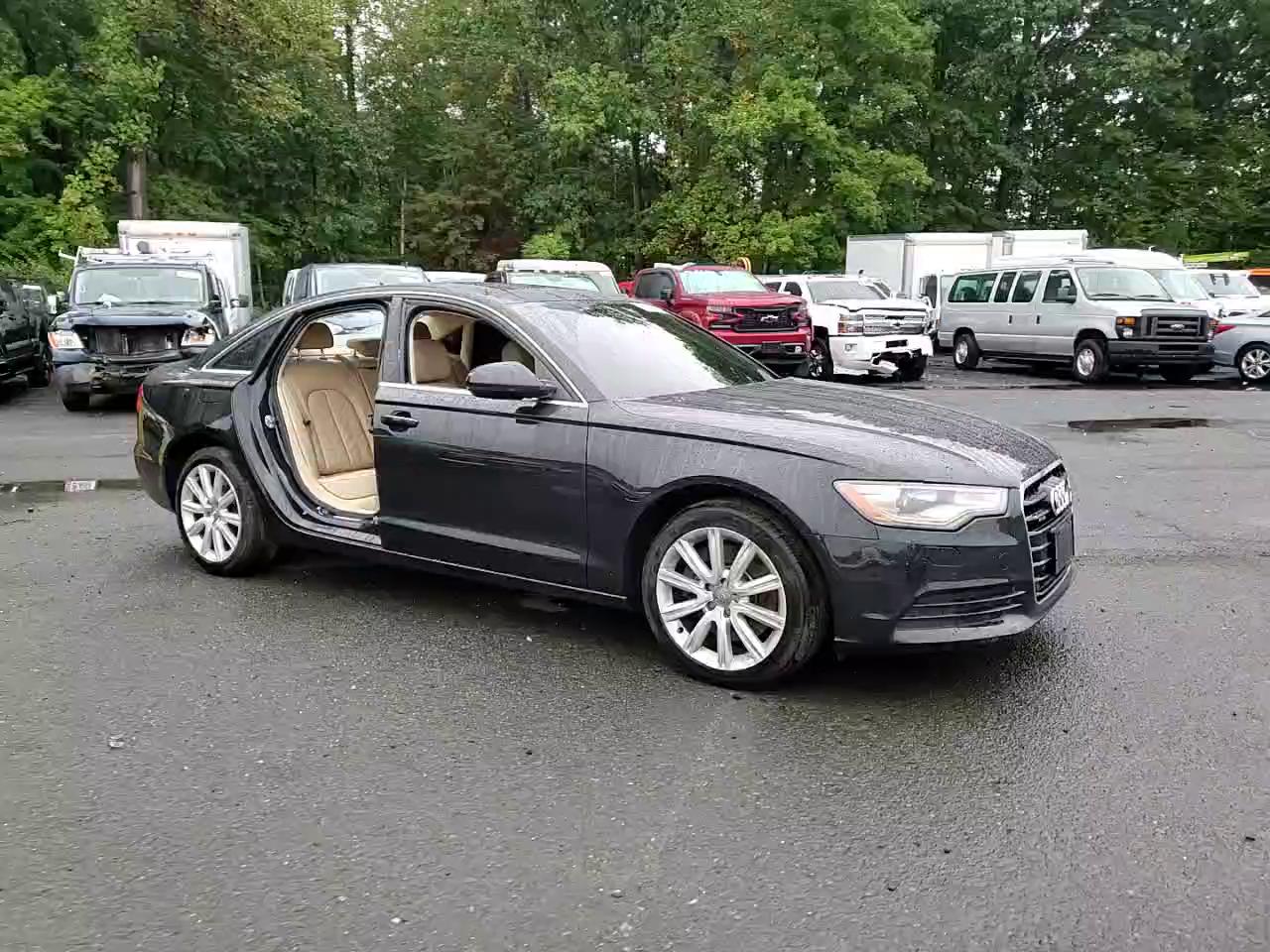 Фото: WAUGFAFC2EN081305