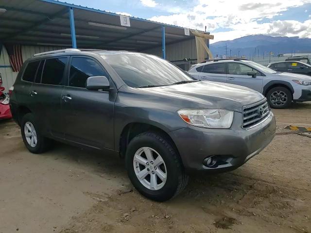 2008 Toyota Highlander Limited VIN: JTEES42A382051856 Lot: 82058295
