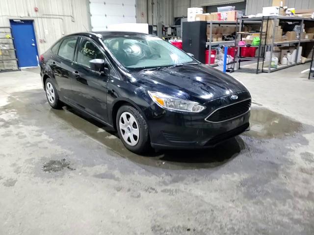2018 Ford Focus S VIN: 1FADP3E21JL237644 Lot: 80182925