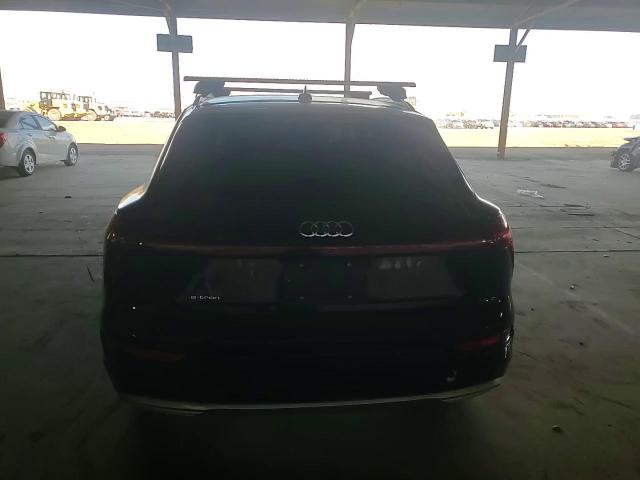 2019 Audi E-Tron Prestige VIN: WA1VAAGE5KB016514 Lot: 84053535