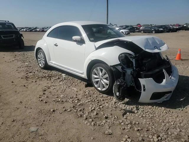 2017 Volkswagen Beetle 1.8T VIN: 3VWF17AT4HM618856 Lot: 71931125