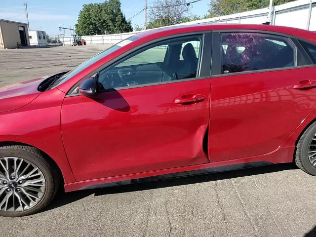 2024 Kia Forte Gt Line VIN: 3KPF54AD3RE823840 Lot: 80092085