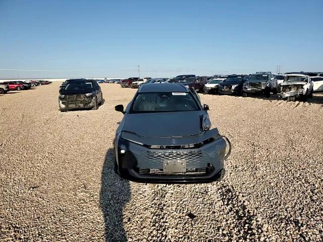 2025 Toyota Crown Signia Xle VIN: JTDACAAJ8S3007482 Lot: 80888945