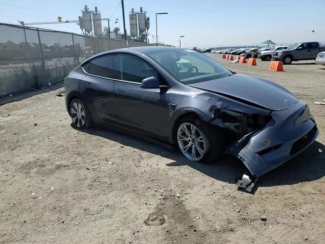 2023 Tesla Model Y VIN: 7SAYGAEE8PF627164 Lot: 71485305