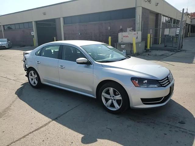 2013 Volkswagen Passat Se VIN: 1VWBP7A30DC120470 Lot: 81496275