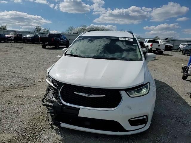 2022 Chrysler Pacifica Touring L VIN: 2C4RC1BG4NR194110 Lot: 84401445