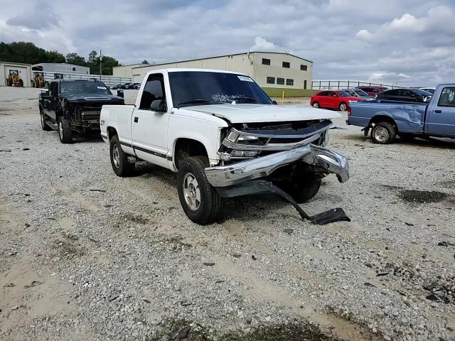1995 Chevrolet Gmt-400 K1500 VIN: 1GCEK14K2SZ195325 Lot: 81800685