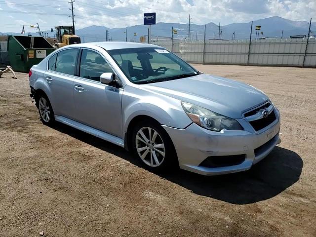 2014 Subaru Legacy 2.5I Premium VIN: 4S3BMCC65E3032737 Lot: 71078415