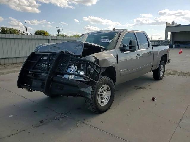 2008 Chevrolet Silverado K2500 Heavy Duty VIN: 1GCHK236X8F128943 Lot: 81725495