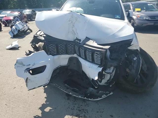 2017 Jeep Grand Cherokee Laredo VIN: 1C4RJFAG2HC721823 Lot: 71512195