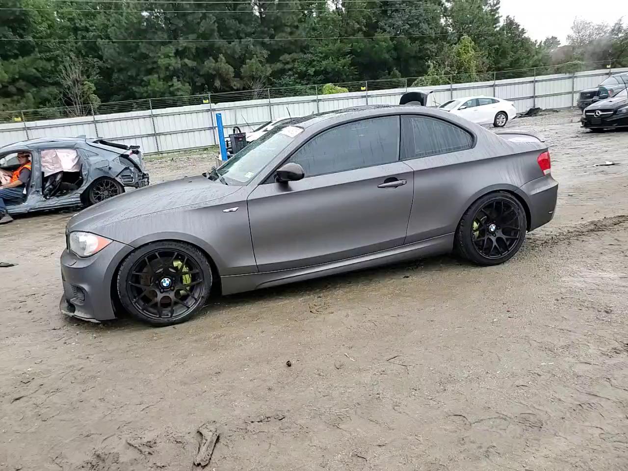 Фото: WBAUC73568VF23787