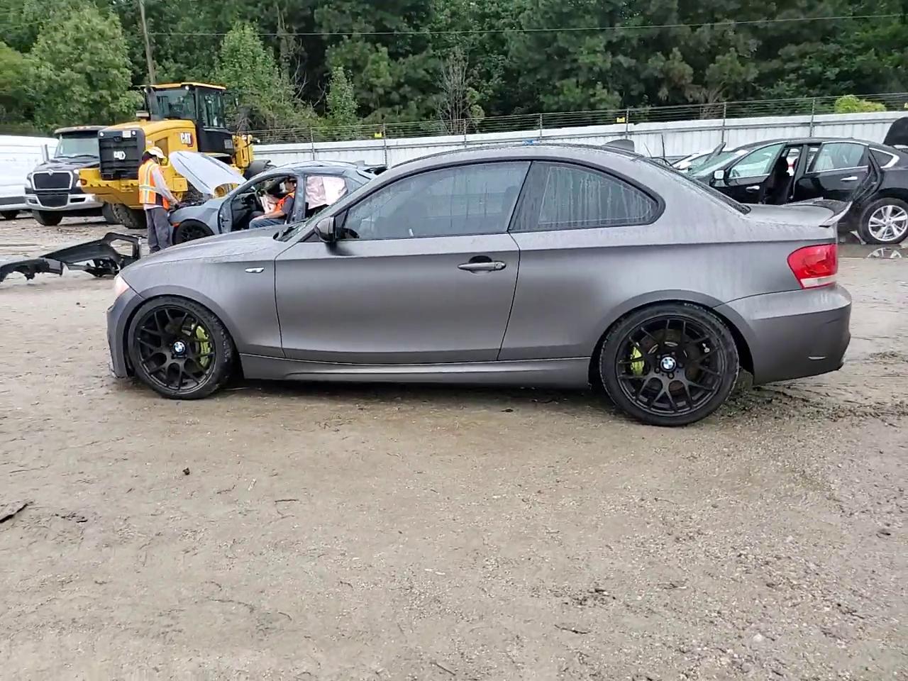 Фото: WBAUC73568VF23787