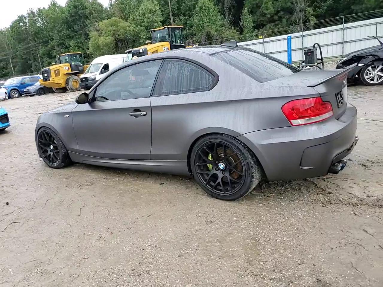 Фото: WBAUC73568VF23787