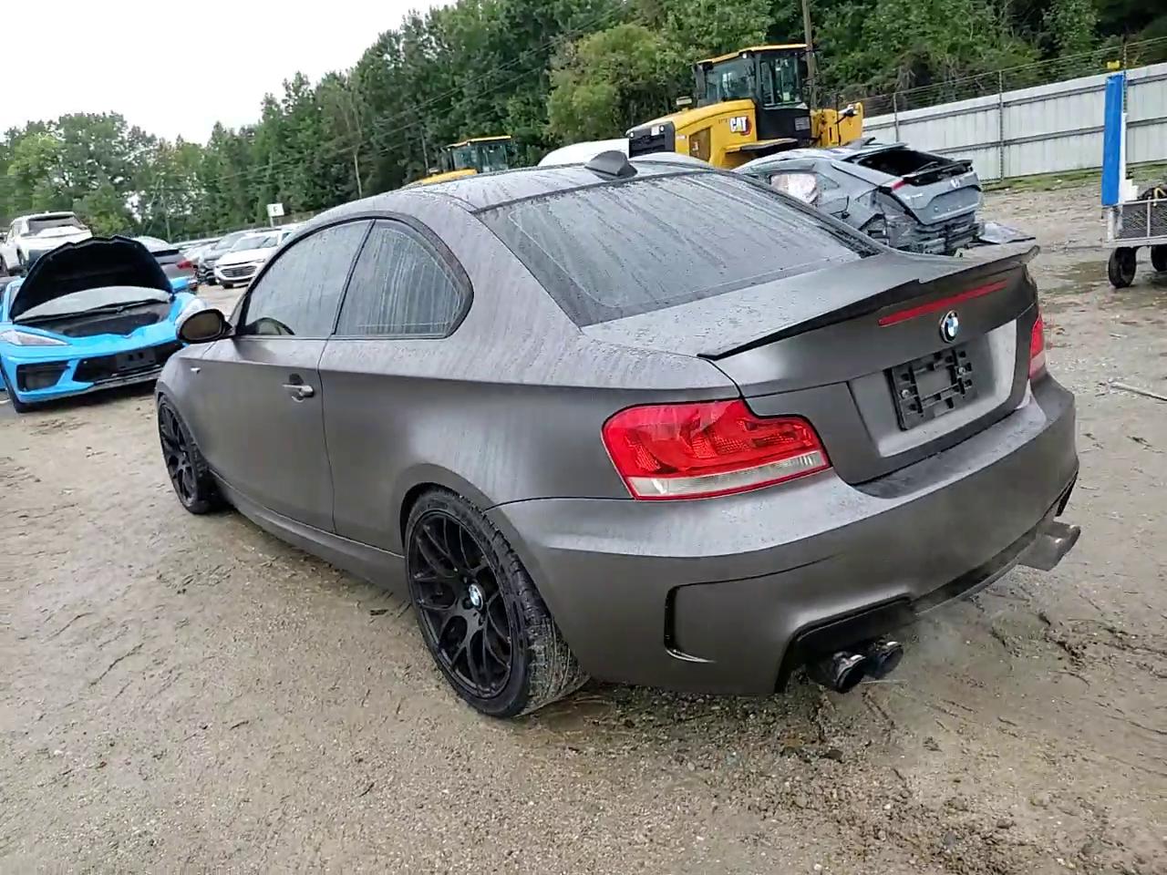 Фото: WBAUC73568VF23787