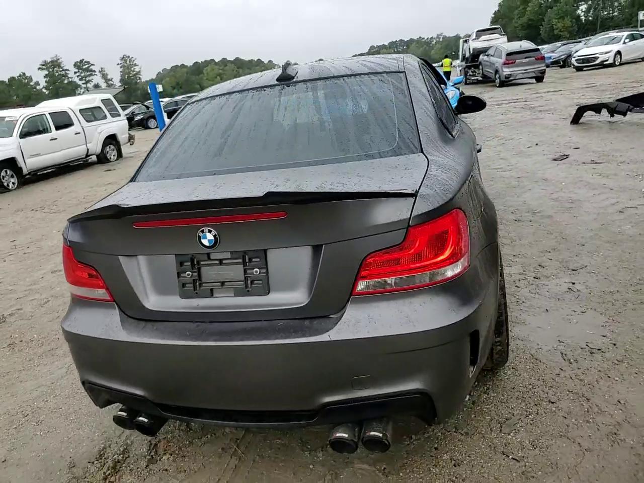 Фото: WBAUC73568VF23787