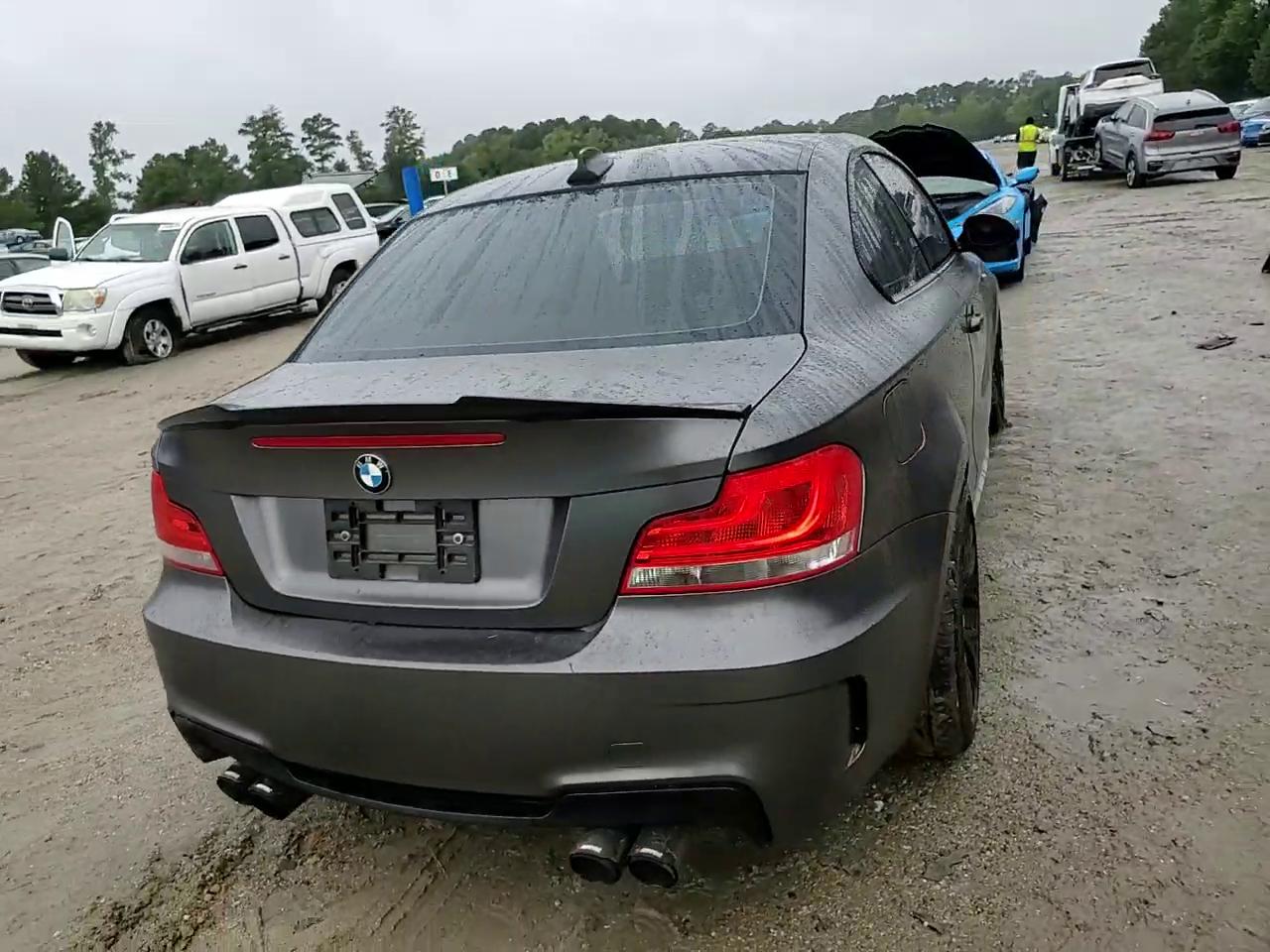 Фото: WBAUC73568VF23787