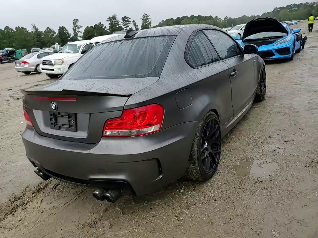 Фото: WBAUC73568VF23787