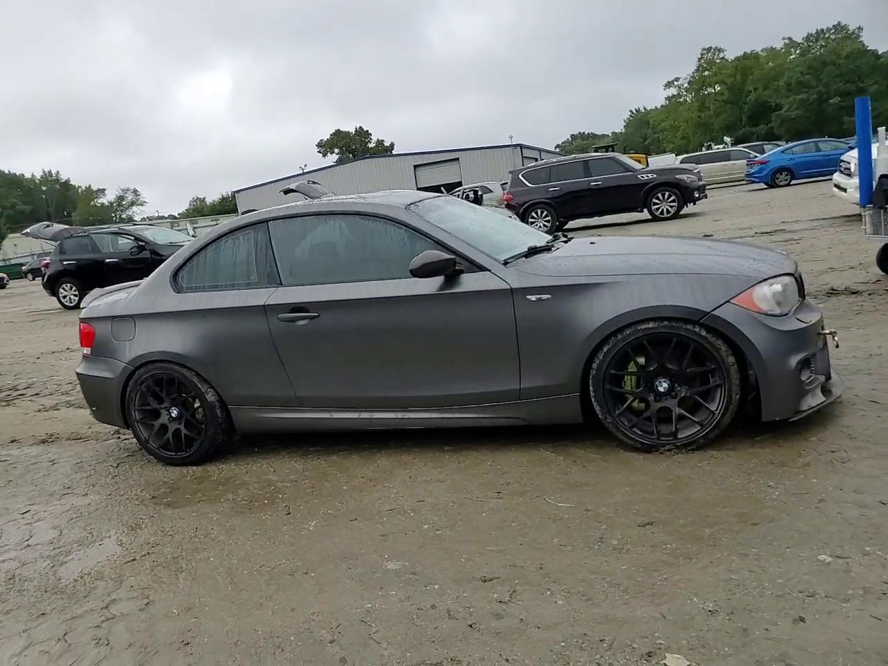 Фото: WBAUC73568VF23787