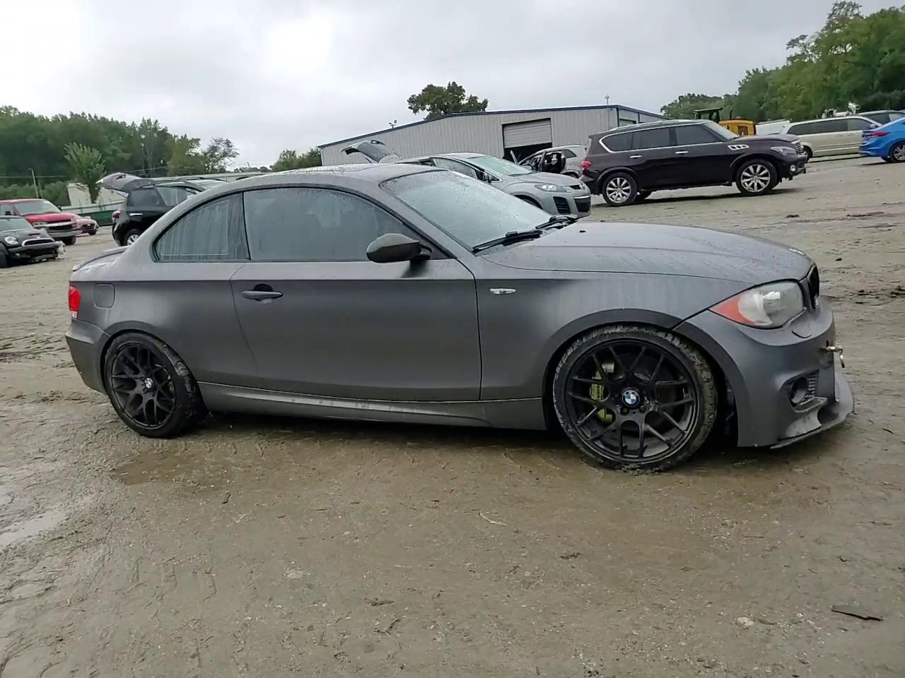 Фото: WBAUC73568VF23787