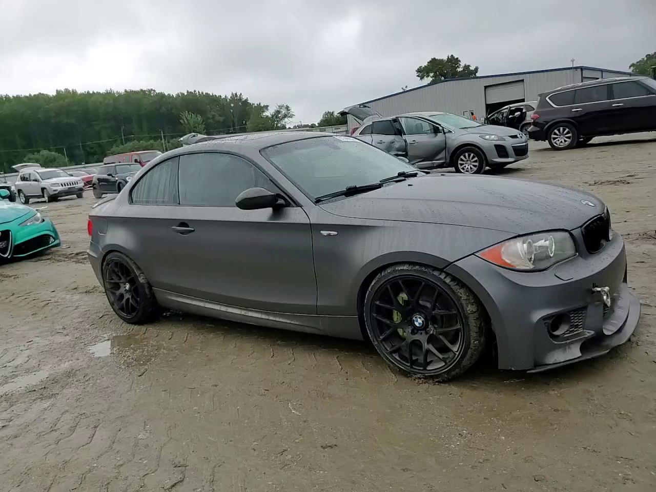 Фото: WBAUC73568VF23787