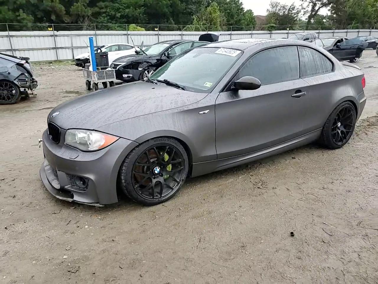 Фото: WBAUC73568VF23787